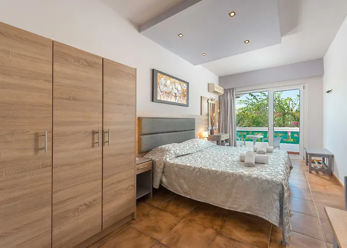 Hermes * 팔리라키